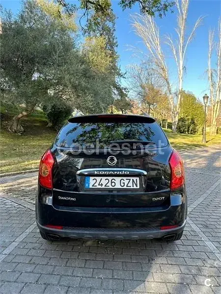 Usado SsangYong Korando Limited 175 CV (128 kW) 2010 Negro SUV