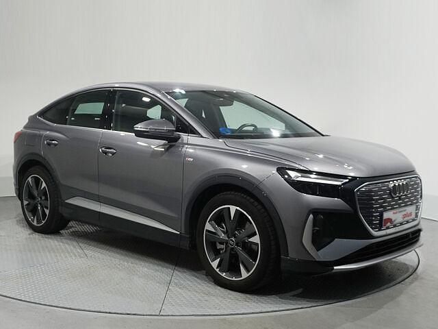 Usado Audi Q4 e-tron Advanced Plus 210 kW (286 CV) 2025 Gris SUV