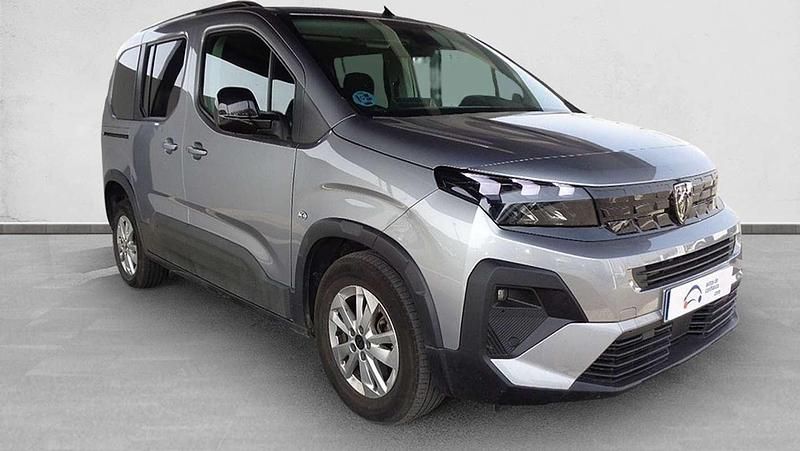 Usado Peugeot Rifter Allure 102 CV (75 kW) 2025 Monovolumen