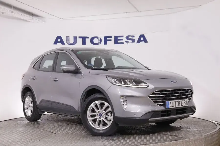 Usado Ford Kuga Titanium 190 CV (139 kW) 2022 Gris SUV