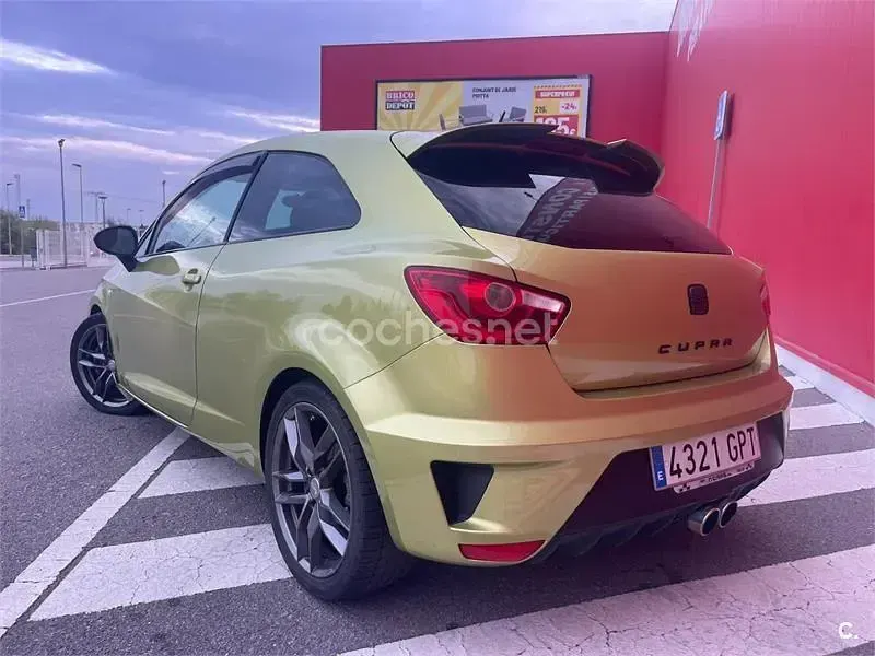 Usado Seat Ibiza SC CUPRA 180 CV (132 kW) 2009 Amarillo Utilitario