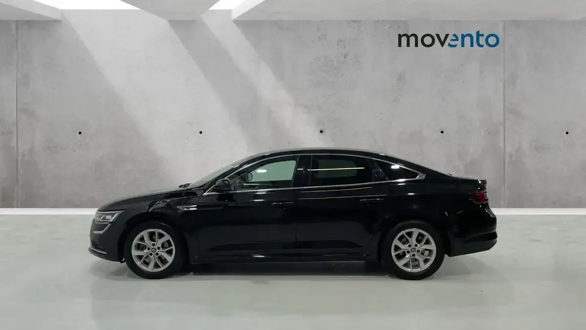Usado Renault Talisman LIMITED 150 CV (110 kW) 2019 Negro Berlina