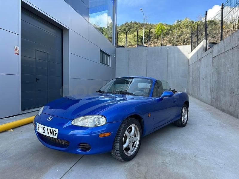 Usado Mazda MX5 Exclusive 146 CV (107 kW) 2001 Azul Descapotable