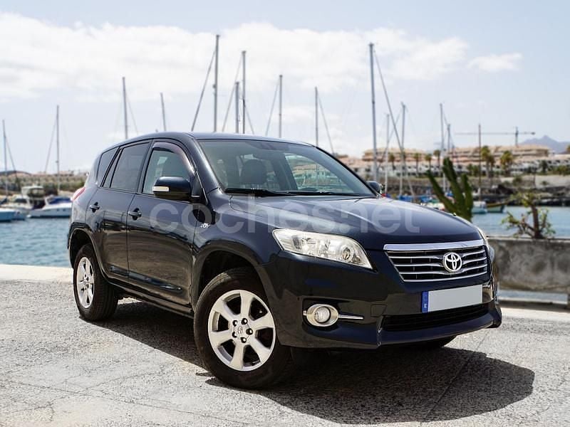 Negro Usado 2011 Toyota RAV4 SUV | 13.800 € (Buen precio) - Imagen 1/4
