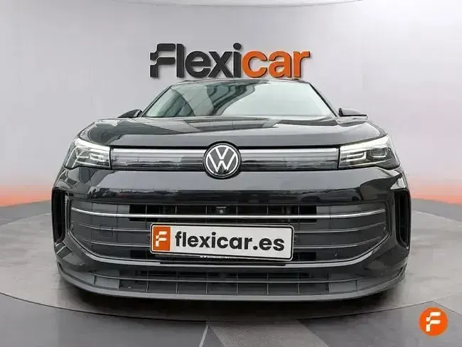 Usado VW Tiguan Life 150 CV (110 kW) 2024 Negro SUV