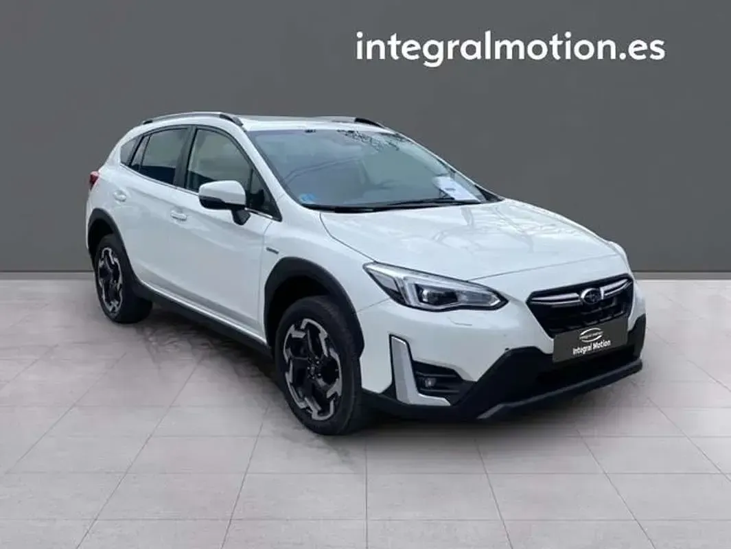 Usado Subaru XV 151 CV (111 kW) 2023 Blanco SUV