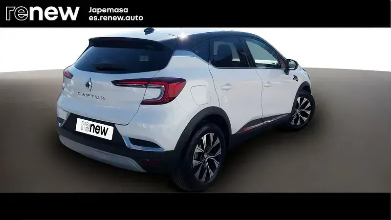 Usado Renault Captur Techno 140 CV (102 kW) 2023 Blanco SUV