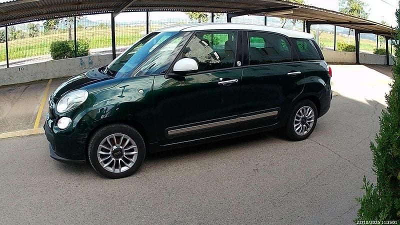 Usado Fiat 500L Living 105 CV (77 kW) 2015 Verde Monovolumen