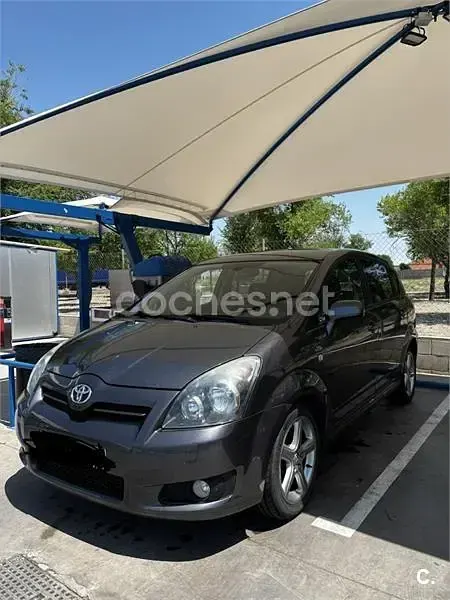 Usado Toyota Corolla Verso Sport 177 CV (130 kW) 2009 Gris / plata Monovolumen