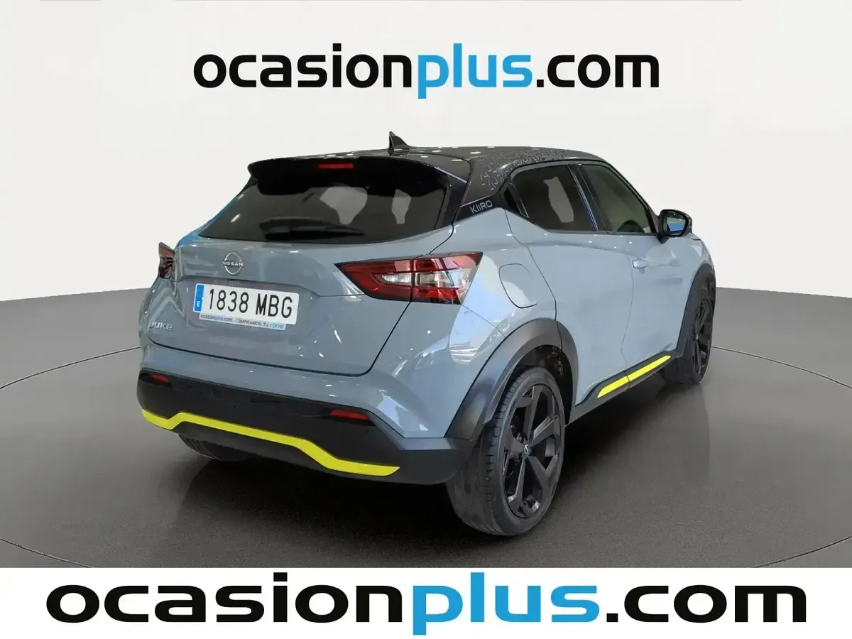 Usado Nissan Kiiro 114 CV (83 kW) 2022 Gris Pickup/Camioneta