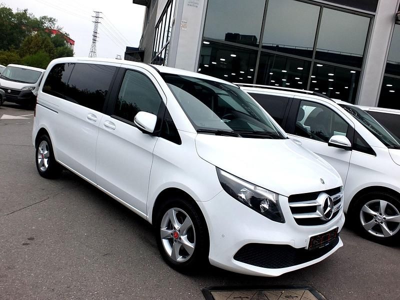 Usado Mercedes V220 163 CV (119 kW) 2020 Blanco Monovolumen