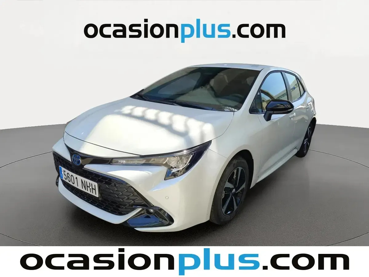 Usado Toyota Corolla Active 140 CV (102 kW) 2025 Monovolumen