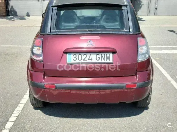 Usado Citroën C3 Pluriel 75 CV (55 kW) 2009 Granate Descapotable