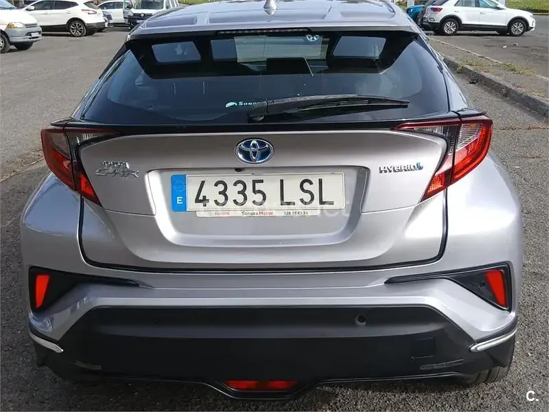 Usado Toyota C-HR Advance 122 CV (89 kW) 2021 Blanco SUV