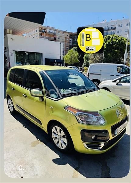 Verde Usado 2009 Citroën C3 Picasso Monovolumen | 3600 € (Precio justo) - Imagen 1/4
