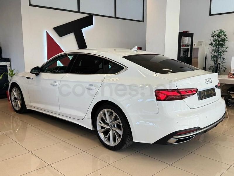 Usado Audi A5 Sportback Advanced 190 CV (139 kW) 2020 Blanco Utilitario