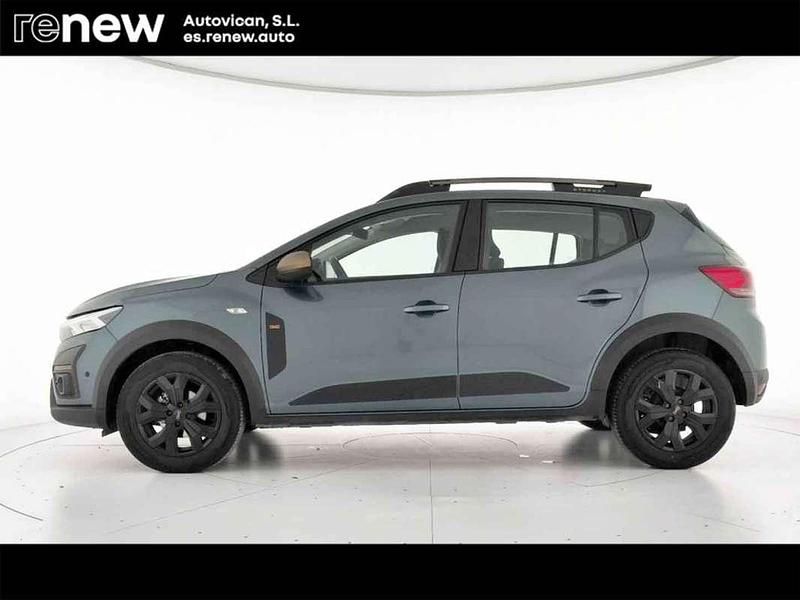 Usado Dacia Sandero Extreme 101 CV (74 kW) 2025 Verde Berlina