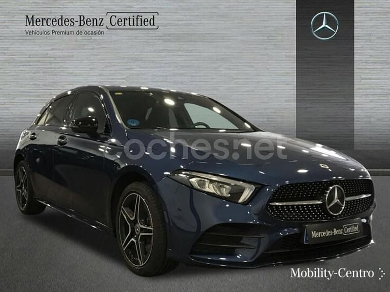 Usado Mercedes A250 AMG line 218 CV (160 kW) 2020 Azul Berlina