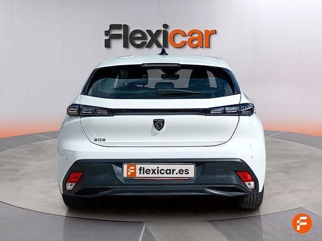 Usado Peugeot 308 Allure 130 CV (95 kW) 2023 Blanco