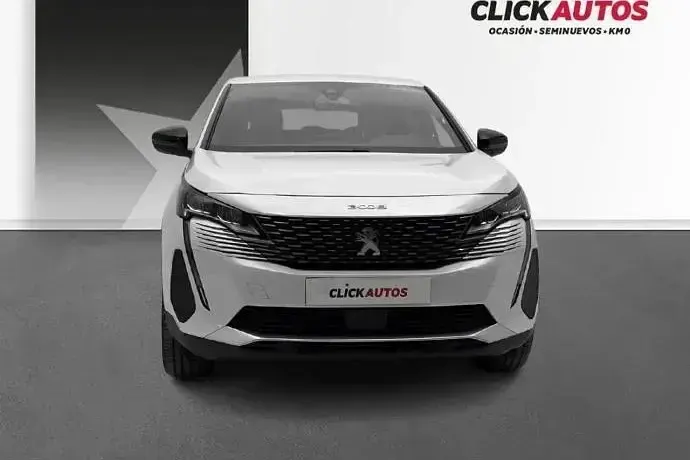 Usado Peugeot 3008 Allure 130 CV (95 kW) 2024 Gris SUV