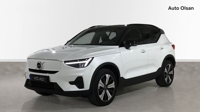 Usado Volvo XC40 Plus 175 kW (238 CV) 2023 Blanco SUV
