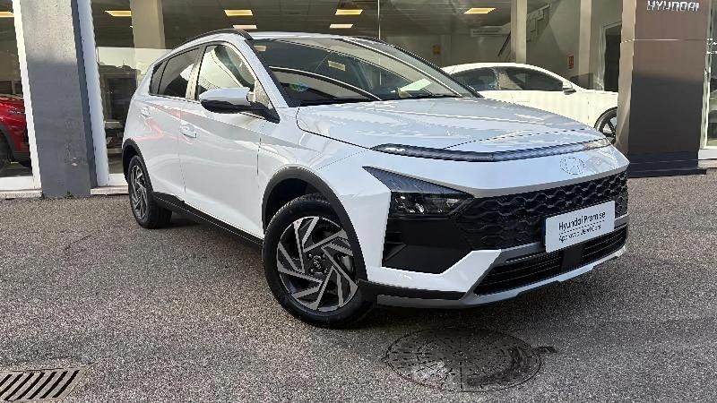 Nuevo Hyundai Bayon 100 CV (73 kW) 2025 Blanco SUV