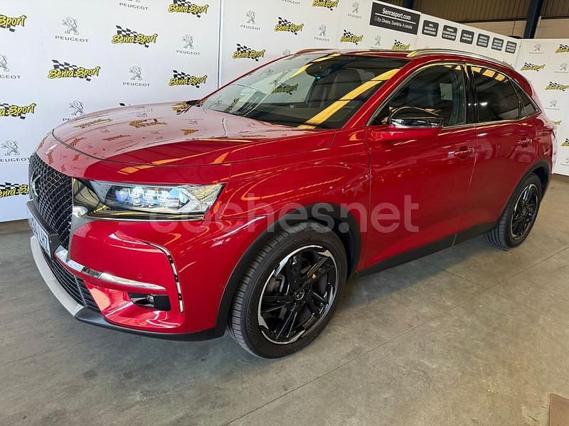 Granate Usado 2020 DS Automobiles DS7 Crossback Grand Chic SUV | 21.900 € (Precio justo) - Imagen 1/4
