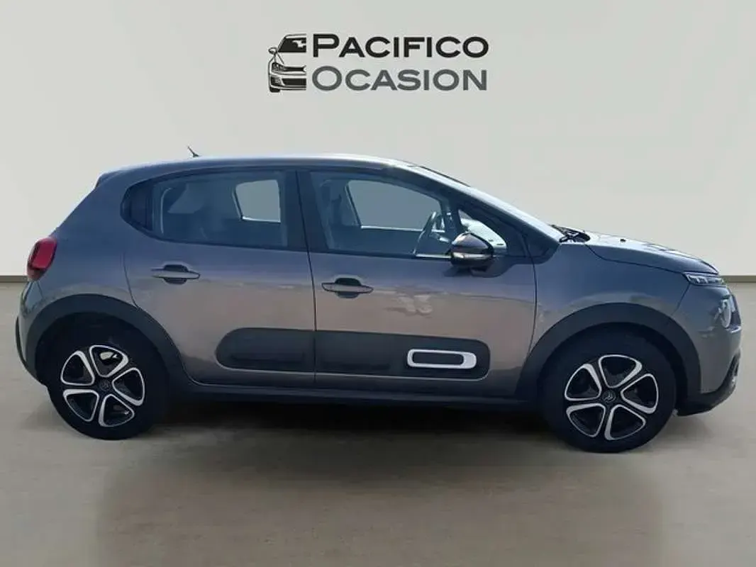 Usado Citroën C3 Feel 99 CV (72 kW) 2022 Gris Utilitario