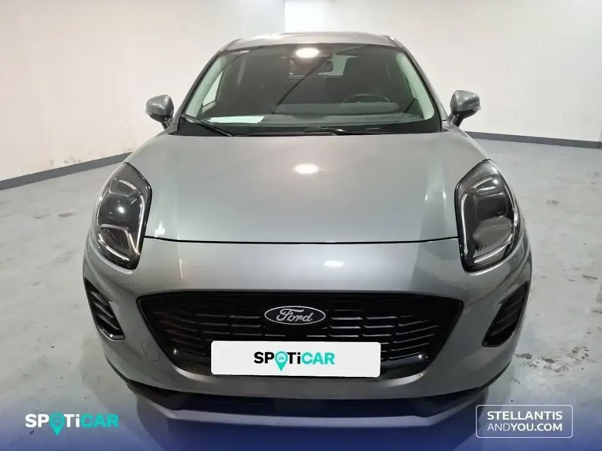 Usado Ford Puma Titanium 125 CV (91 kW) 2024 Gris SUV