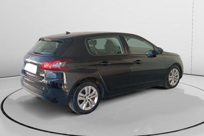 Usado Peugeot 308 110 CV (80 kW) 2018