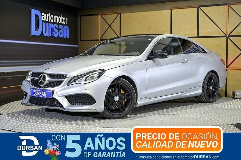 Usado Mercedes E220 171 CV (125 kW) 2014 Gris claro Coupe