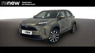 Verde Usado 2023 Toyota Yaris Hybrid Active Berlina | 21.350 € (Precio justo) - Imagen 1/4