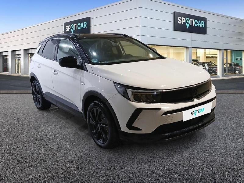 Usado Opel Grandland X S 136 CV (100 kW) 2024 Blanco SUV