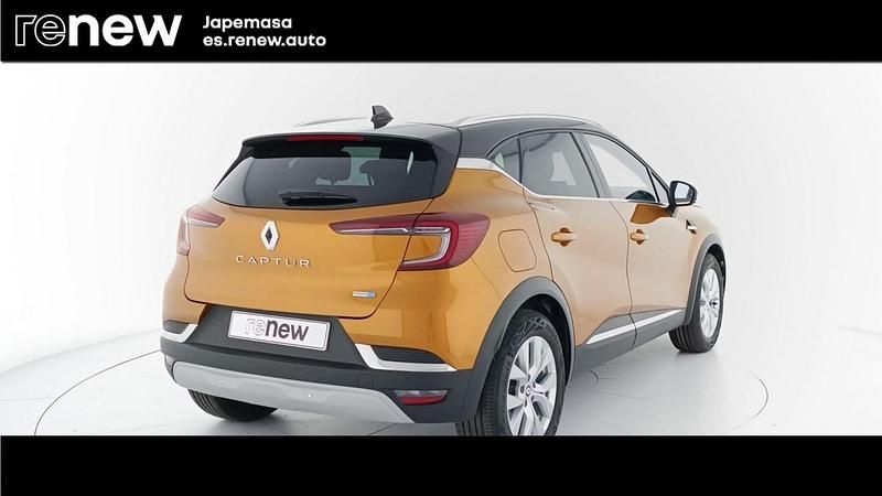 Usado Renault Captur Zen 145 HP (106 kW) 2022 Laranja SUV