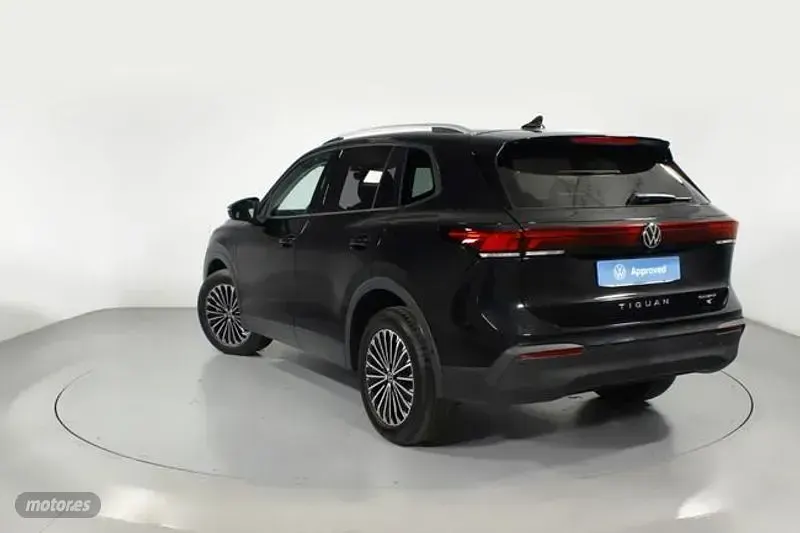 Nuevo VW Tiguan Life 204 CV (150 kW) 2025 Negro SUV