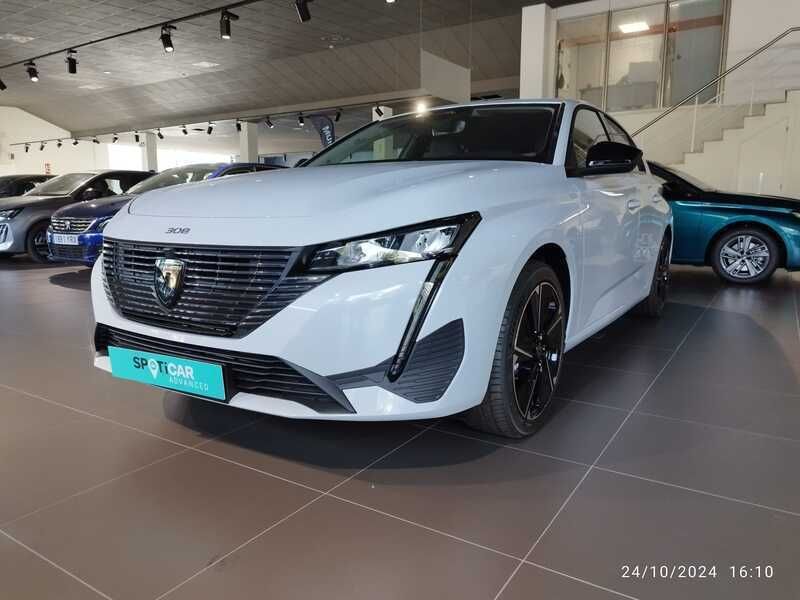 Blanco Nuevo 2024 Peugeot e-208 Allure Utilitario | 32.716 € (Un poco caro) - Imagen 1/4