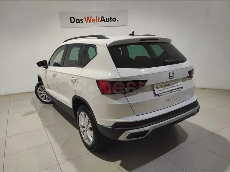 Usado Seat Ateca Style 150 CV (110 kW) 2025 Blanco SUV