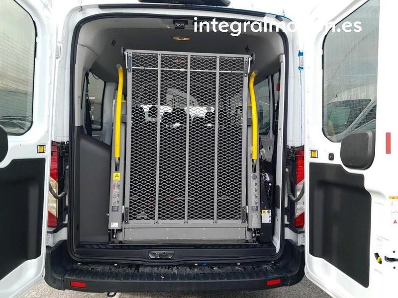 Blanco Usado 2022 Ford Transit Trend Familiar | 26.363 € (Precio justo) - Imagen 1/4