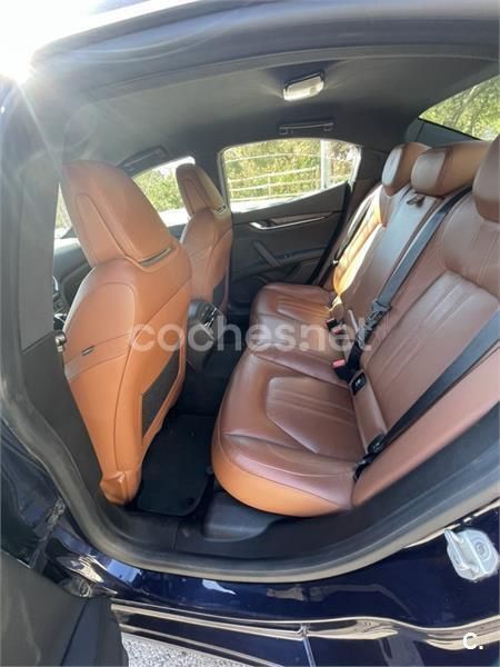 Usado Maserati Ghibli 275 CV (202 kW) 2017 Azul Coupe