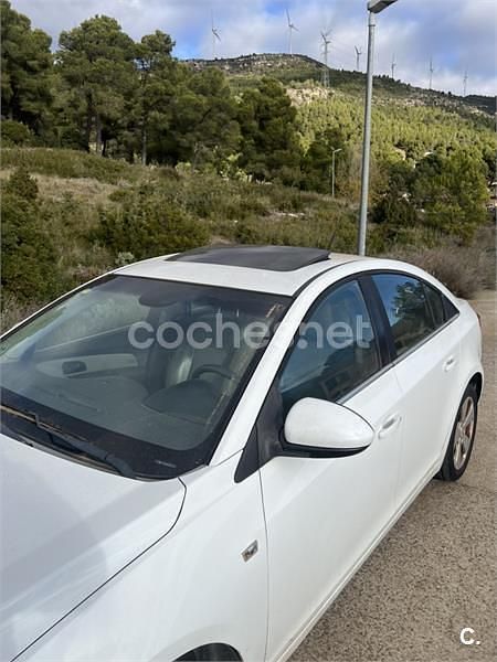 Usado Chevrolet Cruze LS 150 CV (110 kW) 2010 Blanco Berlina
