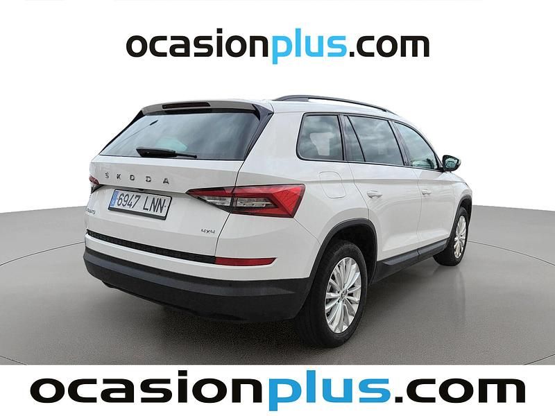 Usado Skoda Kodiaq Ambition 150 CV (110 kW) 2021 Blanco SUV
