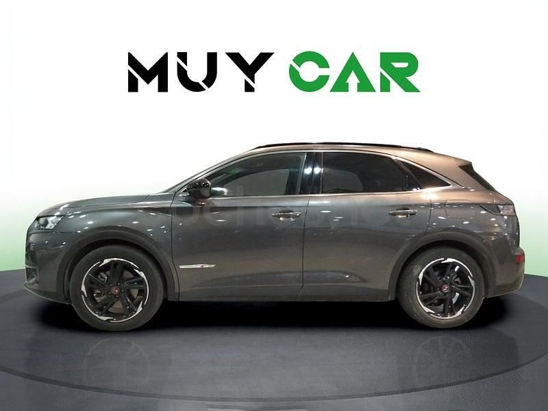 Usado DS Automobiles DS7 Crossback Performance 225 CV (165 kW) 2022 Gris / plata SUV