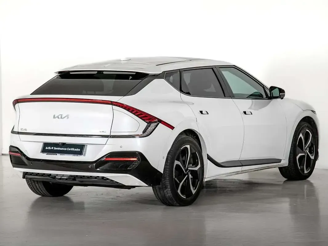 Usado Kia EV6 GT-Line 239 kW (325 CV) 2024 Blanco SUV