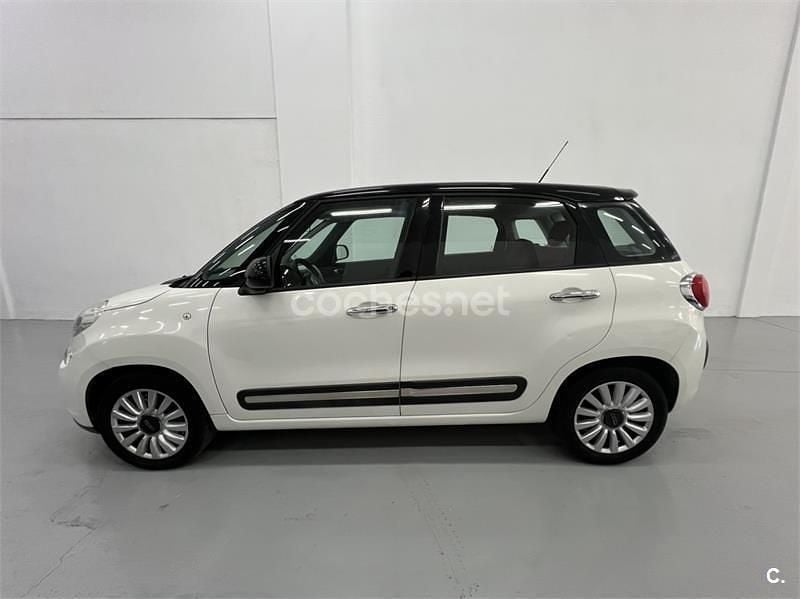 Usado Fiat 500L Lounge 95 CV (69 kW) 2014 Blanco Monovolumen