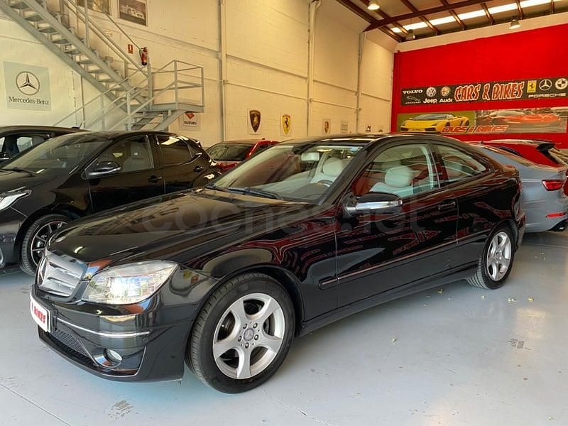 Usado Mercedes CLC180 143 CV (105 kW) 2009 Negro Utilitario
