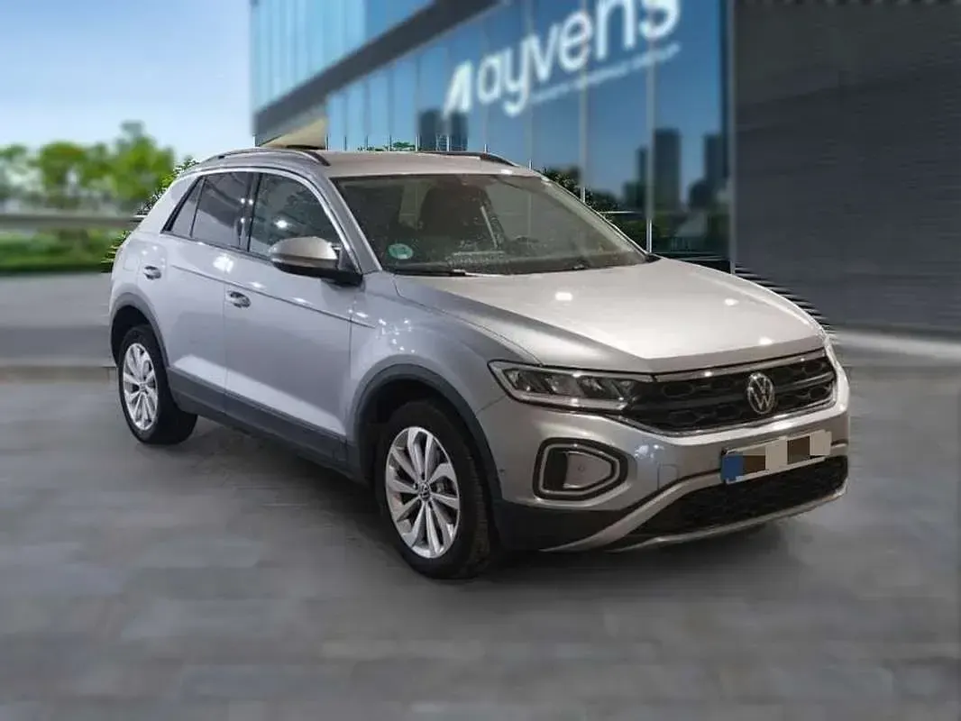 Usado VW T-Roc Life 116 CV (85 kW) 2023 SUV