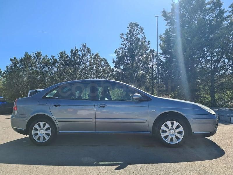 Usado Citroën C5 Exclusive 138 CV (101 kW) 2005 Gris / plata Berlina