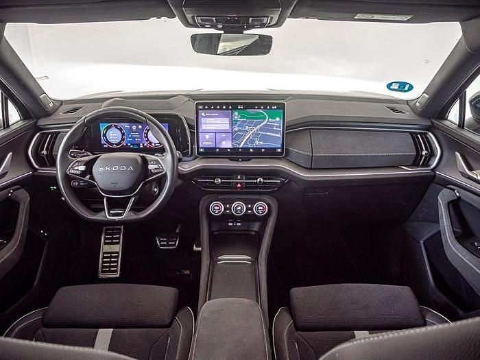 Usado Skoda Kodiaq SportLine 204 CV (150 kW) 2025 Negro SUV