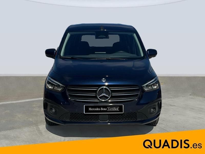 Usado Mercedes T180 116 CV (85 kW) 2024 Azul Monovolumen