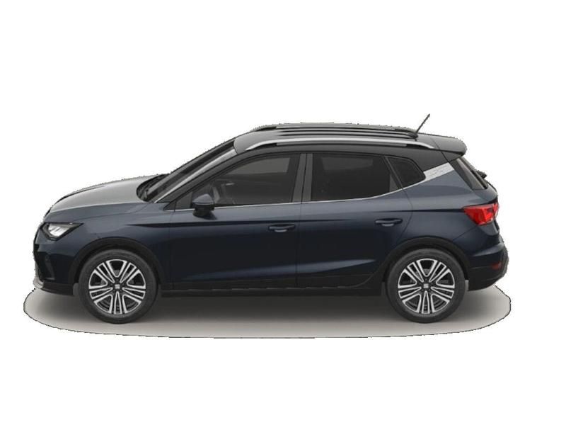 Gris Nuevo 2025 Seat Arona Xperience SUV | 22.170 € (Precio justo) - Imagen 1/4